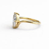 CAPRI Marquise Ring